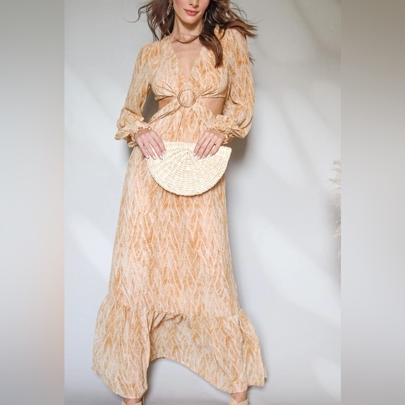 PALOMA CUT OUT MAXI DRESS - Picture 2 of 2